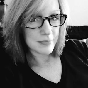 Meet your Posher, Denise